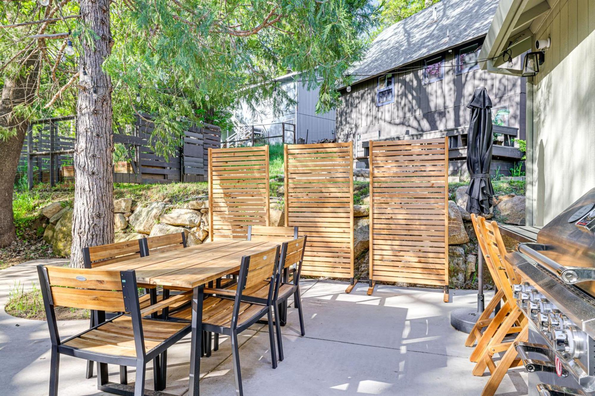 Casa vacanze Picturesque Escape With Patio And Game Room! *
